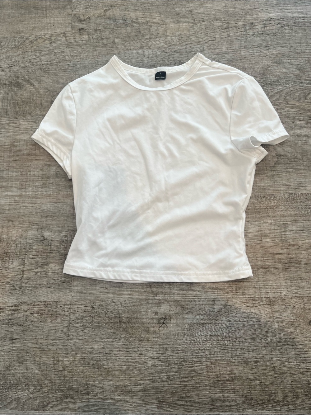 White Short Sleeve Tee Size Small Like New